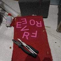 Di akhir tahun 2020, sejumlah pasangan di China mulai kembali menggelar resepsi pernikahan dengan menerapkan protokol kesehatan.