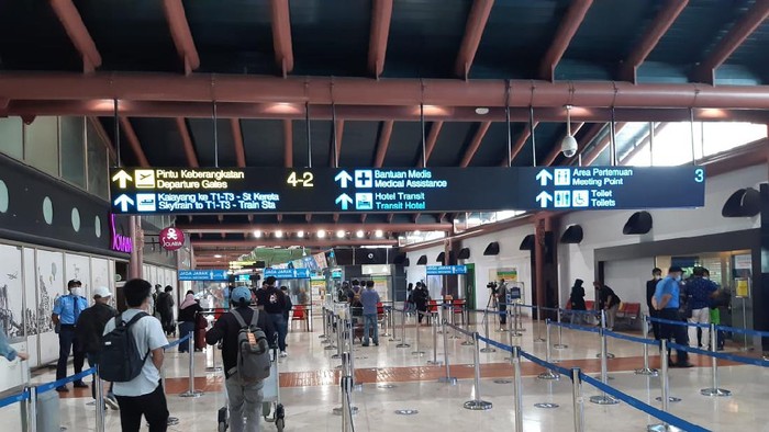 Rapid Test Antigen di Bandara Soetta