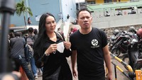 Vicky Prasetyo pun sudah menetapkan konsep pernikahan tersebut. Rencananya, pernikahan itu akan digelar dengan konsep Romawi. (Noel/detikcom)