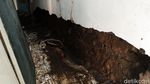 2 Tanggul-1 Rumah Ambrol Diterjang Banjir di Cipaganti Bandung