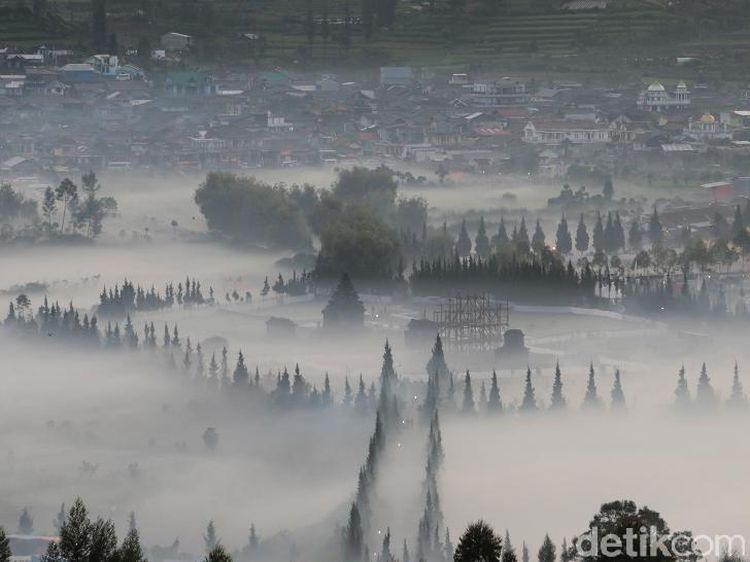 Pesona Dieng yang Bakal Jadi Warisan Geologi