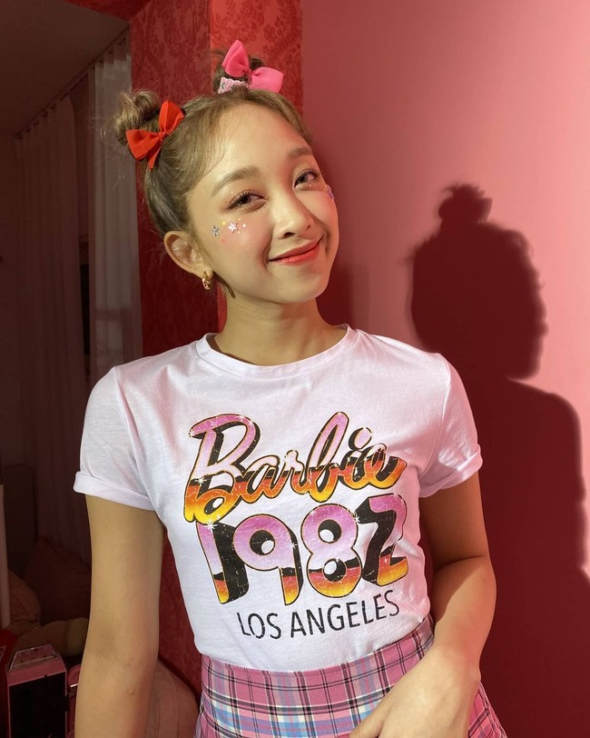 Dita Karang lolos audisi setelah menyelesaikan pendidikannya di New York. Wanita kelahiran Yogyakarta ini telah bercita-cita menjadi idol KPop sejak kecil. Foto: Instagram @@secretnumber.official