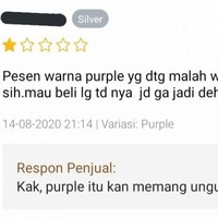 Purple kan memang ungu sis. Gimana nggak naik darah nih penjualnya kalau dikasih bintang satu karena hal ini.. Foto: Twitter/@txtdarionlshop