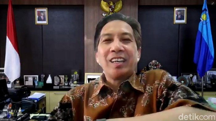 Rektor ITS Surabaya Prof Dr Ir Mochamad Ashari MEng