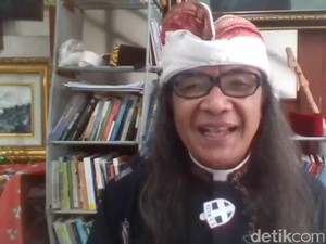 Empat Berkah Natal di Tengah Pandemi, Saksofon dan Rambut Gondrong