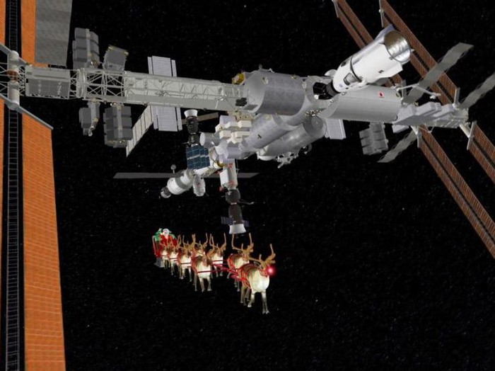 Santa Claus antar hadiah ke luar angkasa