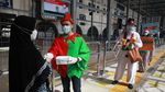 Stasiun Senen Jadi Sasaran Kampanye Prokes di Masa Libur Nataru