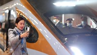 Kereta ini dibangun dengan nilai investasi 80,5 miliar yuan (sekitar US$ 12,33 miliar). Foto: Dok. Xinhua/Feng Kaihua