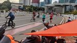 Demi Momen Terbaik, Fotografer Sampai Gelar Tenda di Jembatan Kuningan