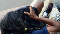 Jembatan ini dikenal sebagai red carpet nya pesepeda karena banyaknya fotografer yang siap memotret. 