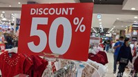 Diskon yang diberikan mulai dari 50-70 persen.