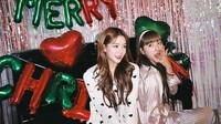 Ia menghabiskan waktu dengan member Secret Number yang lain. Foto: (dok. Instagram)