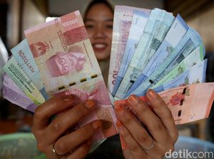 Belanja di Perbatasan Bisa Pakai Ringgit, tapi Uang Logam Rupiah Tidak Laku