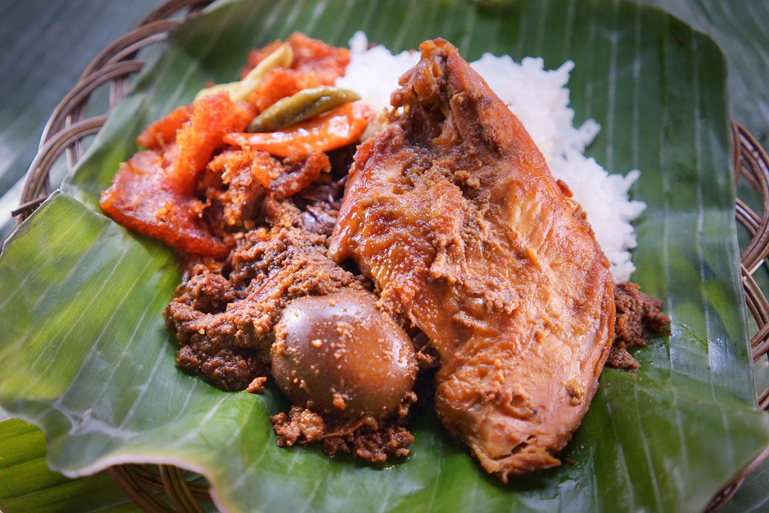 Gudeg Yu Djum