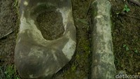 Bagi suku Dayak Taman, batu ini sebagai batu pengabul apa yang diminta. Mislanya, bagi suku dayak kalau ingin berladang, kita harus memberi sajian, makanan, dan pastinya berkat bagi orang banyak.  Apa pun yang diminta semua terkabul. Mereka biasanya meminta supaya rejeki lancar, nasib baik dan terlepas dari bahaya.