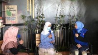 Rumah tangganya menjadi ramai karena adanya drama dalam kisah perceraian mereka. Mereka saling tuduh. Jane Shalimar pun dituduh menghilang dan berselingkuh dengan orang lain. Foto: Instagram @janeshalimar_1