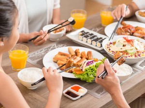 Tips Tetap Makan Enak Tanpa Takut Kolesterol Jahat