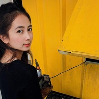 “Penjualan saat ini aku bersyukur semakin meningkat, walaupun tidak signifikan, setidaknya orang-orang sudah mulai banyak mengetahui tentang jualan ini. Reaksi pengunjung ada beberapa dari teman-teman TikTok juga, mereka senang mereka bilang enak, ucap Martha kepada Wolipop. Foto: Dok.pribadi Martha