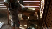 Tak terasa, usaha bertani Kratom yang digelutinya itu kini sudah memasuki 2 tahun berjalan. Ia pun mulai menuai untung, dalam sekali panen ia bisa meraup Rp 20 juta - Rp 38 juta.