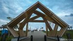 Menikmati Libur Nataru di Pantai Maju