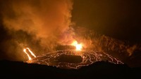 Sejak letusan pada Senin waktu setempat, Kilauea telah memuntahkan 2 miliar galon lava atau cukup untuk menutupi kawasan seluas 13 hektar.