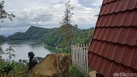 Lokasi NAP berjarak satu hingga dua kilometer dari Telaga Ngebel.