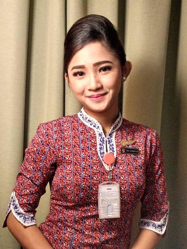 Risa Kurniawati yang dulunya pramugari dan jadi instruktur pramugari yang terkena dampak COVID-19