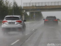 5 Masalah Mobil yang Sering Terjadi saat Berkendara di Cuaca Ekstrem