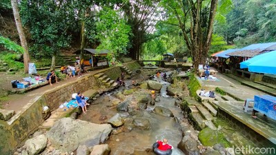 Cari yang Segar-segar dari Kuningan, ke Wisata Alam Cipaniis Ini Saja