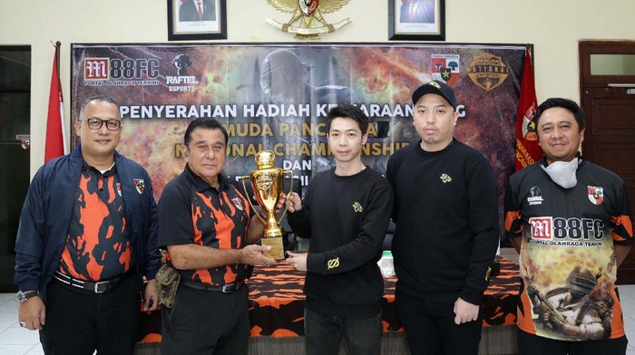 Sebanyak 888 tim mengikuti kejuaraan PlayerUnknown's Battlegrounds (PUGB). Acara ini digelar oleh Pemuda Pancasila.