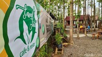 Namanya Kafe Sawah Jati. Letaknya ada di Desa Saguling,Baregbeg, Kabupaten Ciamis. Foto: detikFood/Dadang Hermansyah