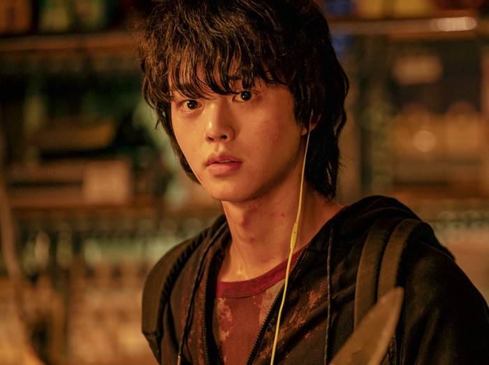 Song Kang dalam drama Korea Sweet Home. Foto: Dok. Netflix Song Kang dalam drama Korea Sweet Home. Foto: Dok. Netflix