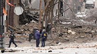 Pihak kepolisian menilai ledakan tersebut sebagai tindakan yang disengaja. Hal itu diketahui usai penyelidik mencari petunjuk dari puing-puing yang berserakan usai ledakan.