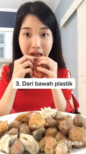 4 Tipe Orang Makan Pentol