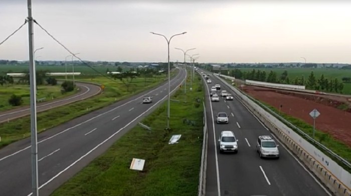 Tol Cipali ramai lancar di hari terakhir libur natal