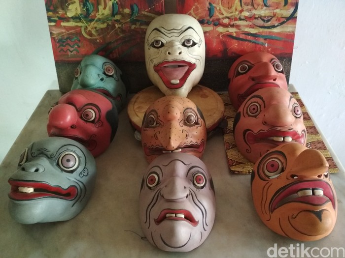 9 Topeng Punakawan Cirebon 9 Topeng Punakawan Cirebon