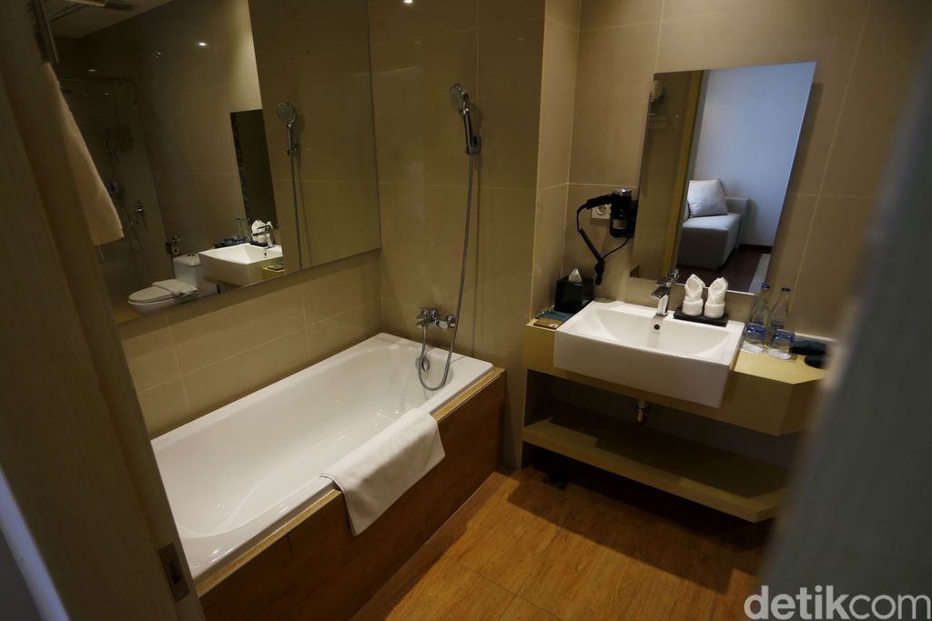 Four Star by Trans Hotel Bali