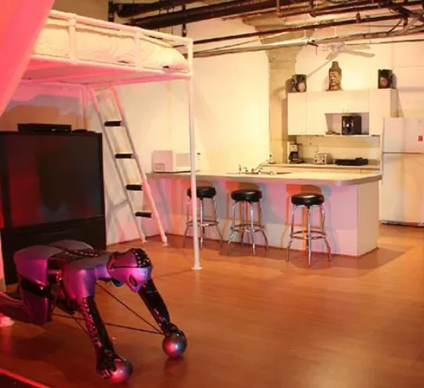 Stay & Play, Los Angeles, memiliki kamar yang terkenal dengan swingers dan penggemar BDSM. Ada dua kamar tidur dan tiga kandang tidur, dilengkapi dengan dapur, kamar mandi dan ruang tamu. Terdapat beragam kamar dengan arena bermain bertema The Scarlett Boudoir, The Warehouse dan The Interrogation Station. Pemiliknya juga mengadakan acara reguler seperti Masque - makan malam fetish dan kabaret. Harga menginap mulai Rp 6 juta. (Stay & Play) Stay & Play, Los Angeles, memiliki kamar yang terkenal dengan swingers dan penggemar BDSM. Ada dua kamar tidur dan tiga kandang tidur, dilengkapi dengan dapur, kamar mandi dan ruang tamu. Terdapat beragam kamar dengan arena bermain bertema The Scarlett Boudoir, The Warehouse dan The Interrogation Station. Pemiliknya juga mengadakan acara reguler seperti Masque - makan malam fetish dan kabaret. Harga menginap mulai Rp 6 juta. (Stay & Play)