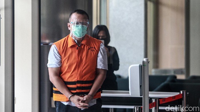Eks Menteri KKP Edhy Prabowo diperiksa KPK. Seperti diketahui, Edhy merupakan salah satu tersangka dalam kasus suap ekspor benih lobster itu.