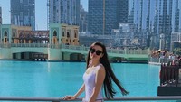 Lewat Instagram, Sabina mengabarkan berita gembira tentang pernikahannya itu. Lewat Instagram pula, Sabina kerap membagikan foto-foto dirinya sedang liburan. (Instagram/@altynbekova_20)