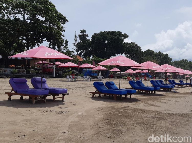 Foto: Seminyak yang Mirip Pantai Pribadi