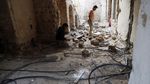 Seniman Kerja Keras Melestarikan Bangunan Tua di Kota Gaza