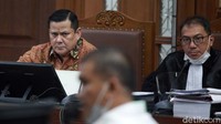 Irjen Pol Napoleon Bonaparte kembali jalani sidang kasus penghapusan red notice Djoko Tjandra di Pengadilan Tipikor pada  PN Jakarta Pusat, Jalan Bungur Besar Raya, Jakpus, Senin (28/12/2020).