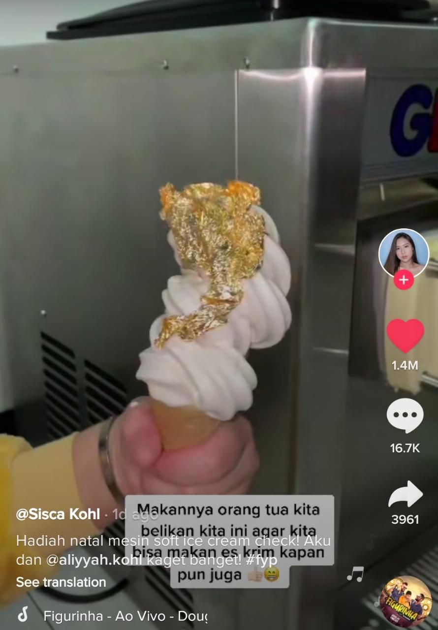 Sultan! Netizen Ini Dapat Hadiah Natal Mesin Es Krim