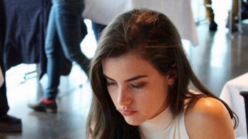 Pecatur wanita sendiri jauh kalah banyak dibandingkan pecatur pria. Rasio grandmaster pria dan wanita di catur adalah 1 banding 50. Foto: Instagram/@missbotez