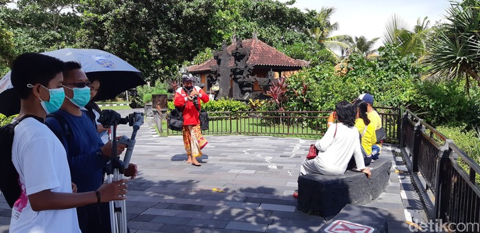 Fotografer Pura Tanah Lot