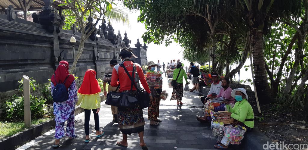 Fotografer Pura Tanah Lot