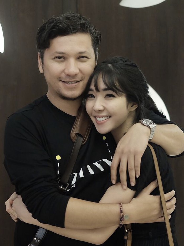 Gisella Anastasia Gisella Anastasia dan Gading Marten pada 2017 lalu.