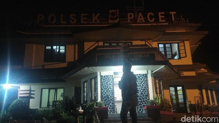 Mapolsek Pacet Cianjur