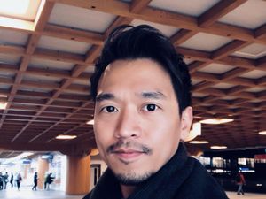 Michael Yukinobu Defretes Kenal Gisel Sejak 2010